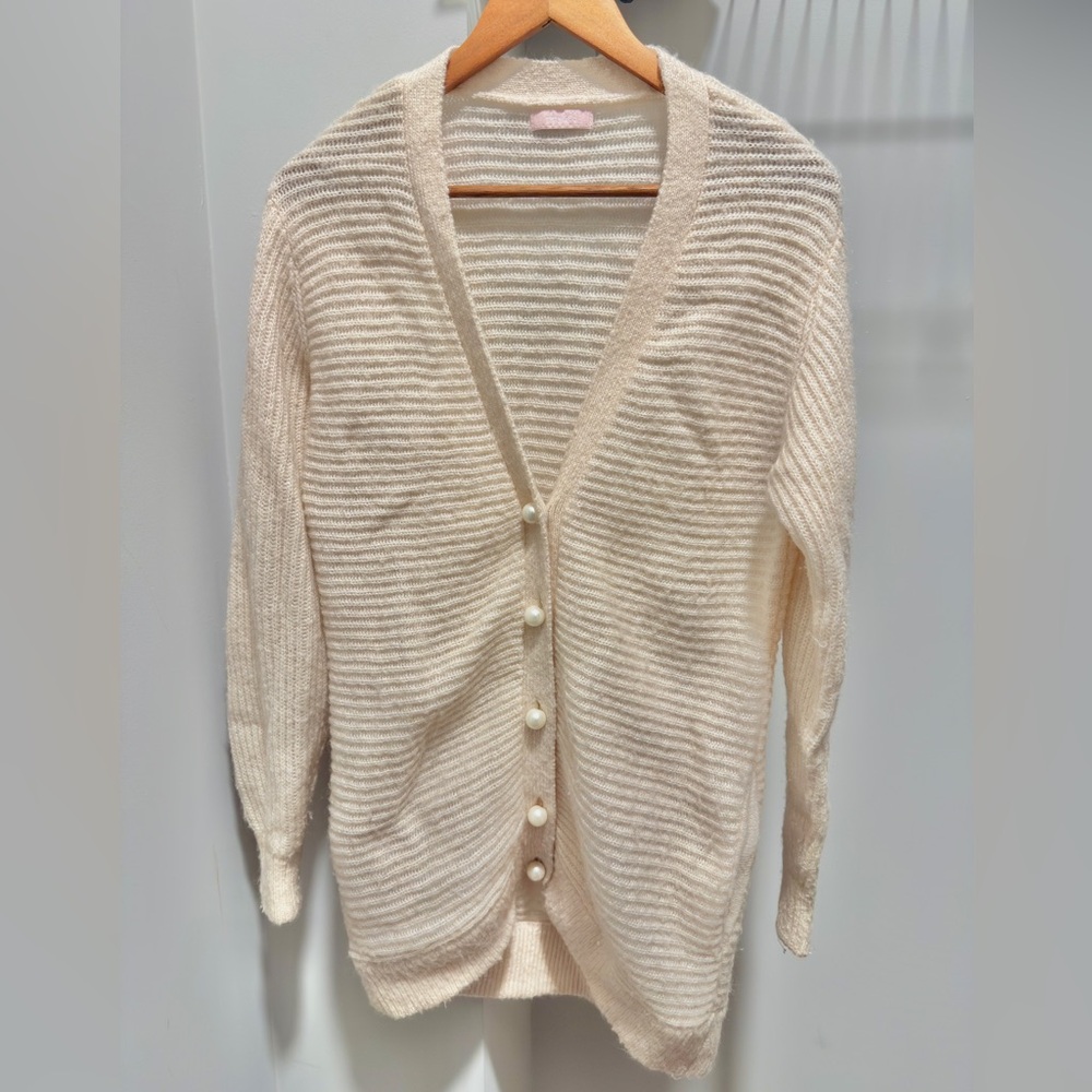 Elegant Cream Button-Up Women's Sweater